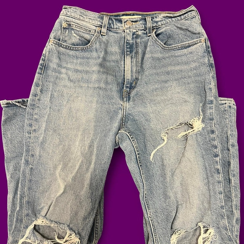 Levi's Premium 70s High-Flare Women’s Jeans in color You and I - Picture 8 of 14